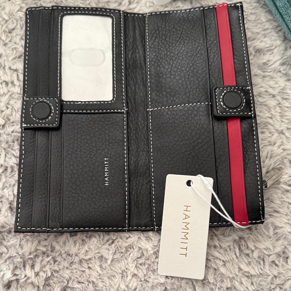 Hammitt 110 North Tempo Black Leather Wallet Silver grommets. NWT. NEVER USED - Picture 2 of 4